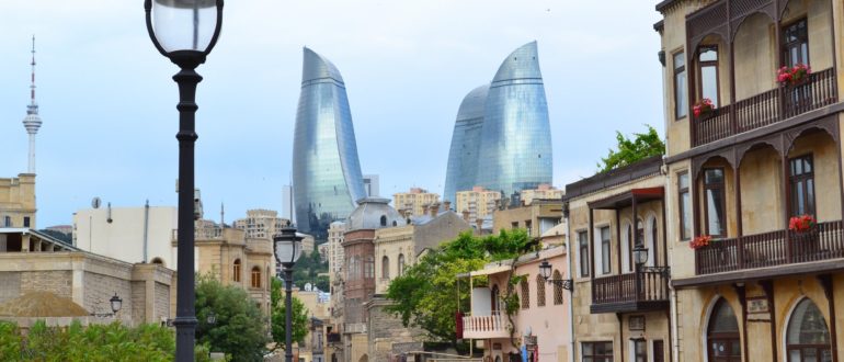 Топ 10 лучших достопримечательностей Баку и советы туристам по посещению Азербайджана в 2023-2024 году