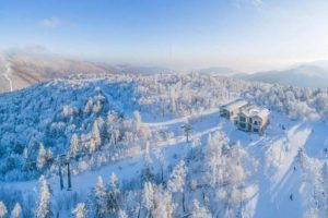Топ 10 лучших горнолыжных курортов Китая на 2023-2024 год